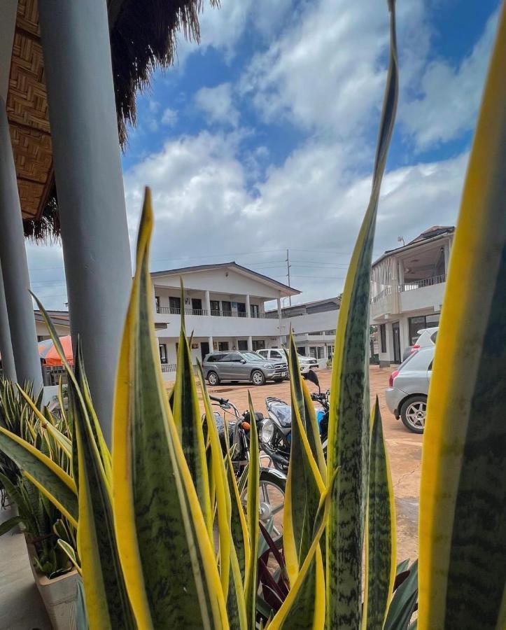 Paloma Guest House Kenema Exterior foto